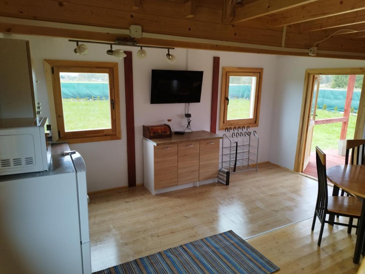 Domek Caloroczny Zastan Esterno foto