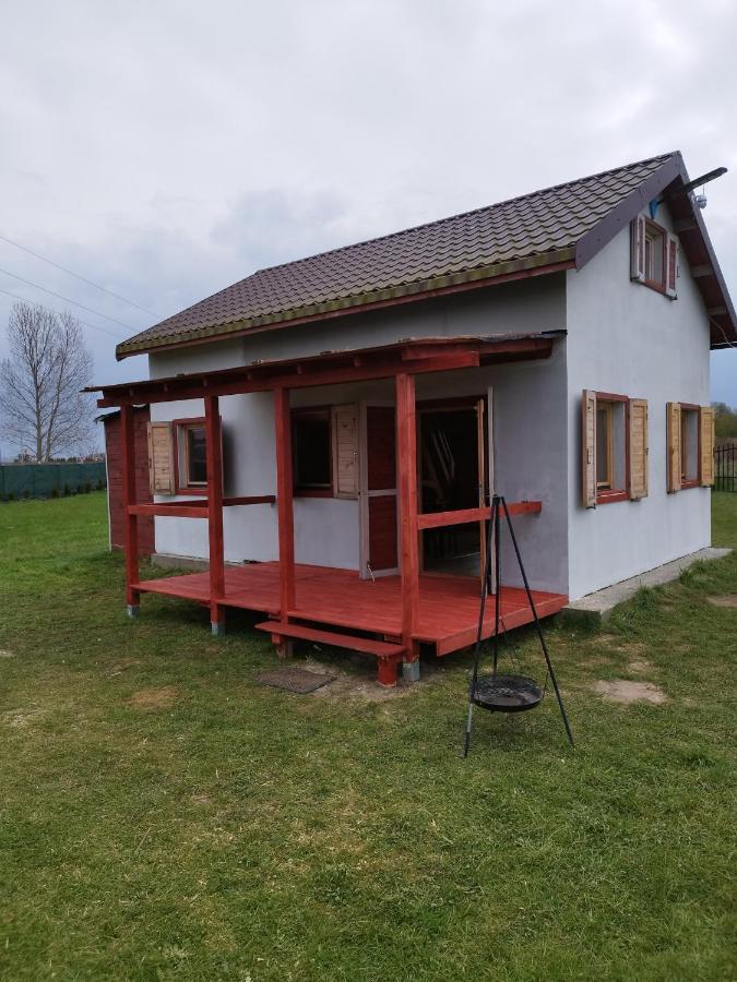 Domek Caloroczny Zastan Esterno foto